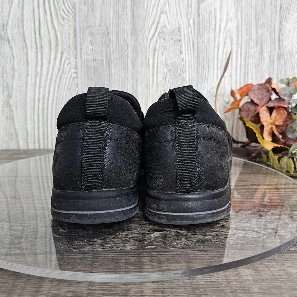 Clarks cloudsteppers slip
